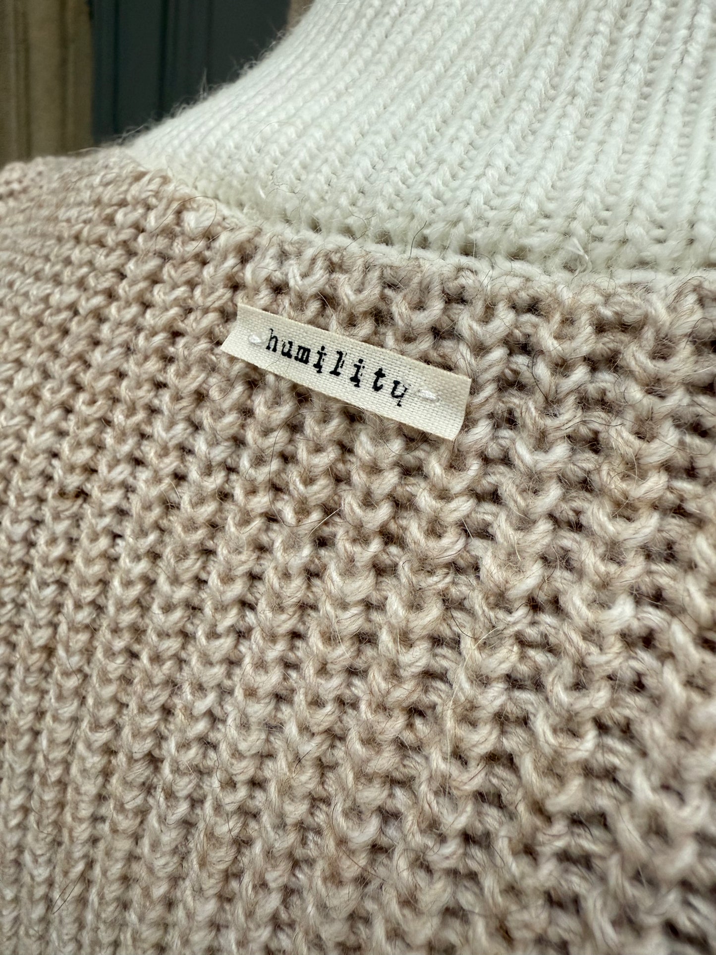 Pull KURAKO - HUMILITY